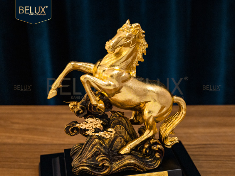 Tượng Ngựa phong thủy dát vàng 24k&nbsp;20×16.5x24cm